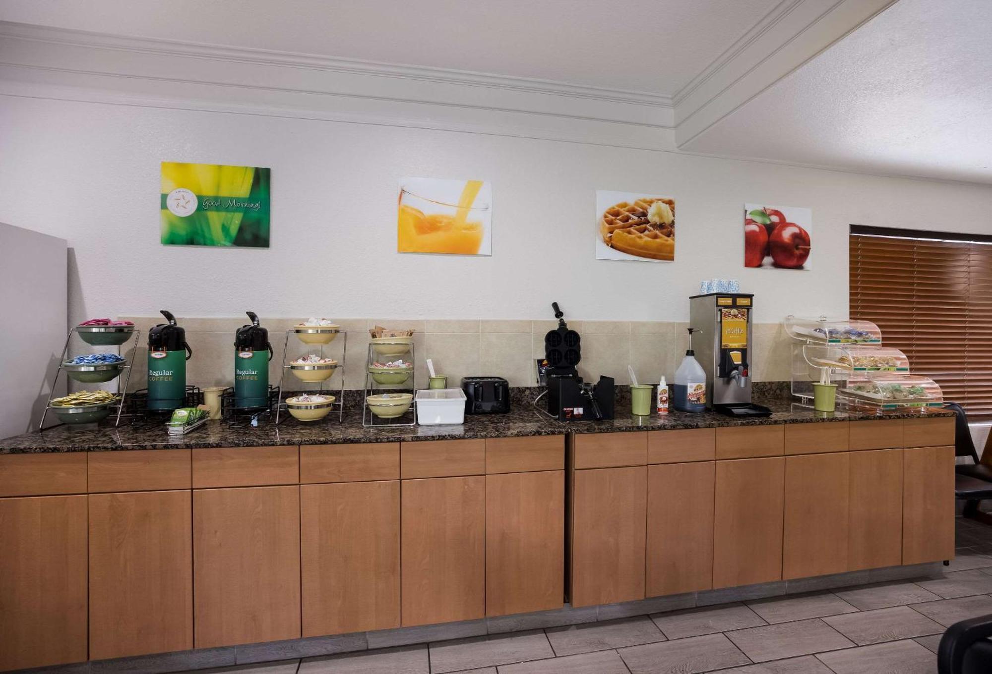 塔拉哈西大学附近凯艺酒店 外观 照片